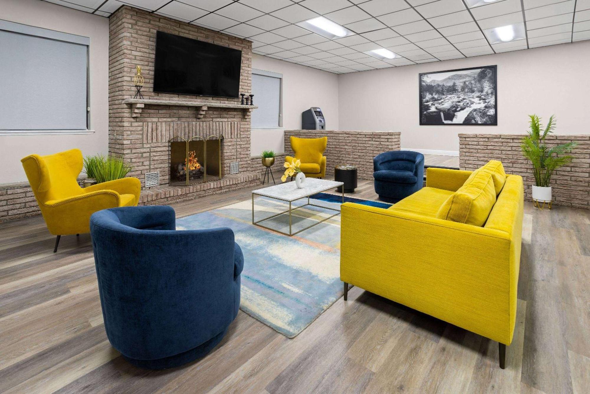 Super 8 by Wyndham Henrietta/Rochester Area Exterior foto